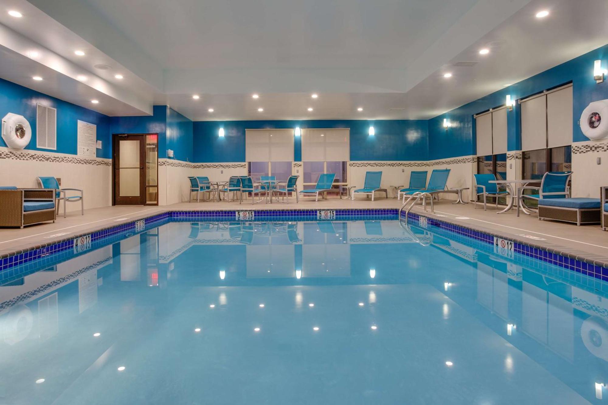 Hampton Inn&Suites Philadelphia/Bensalem Extérieur photo