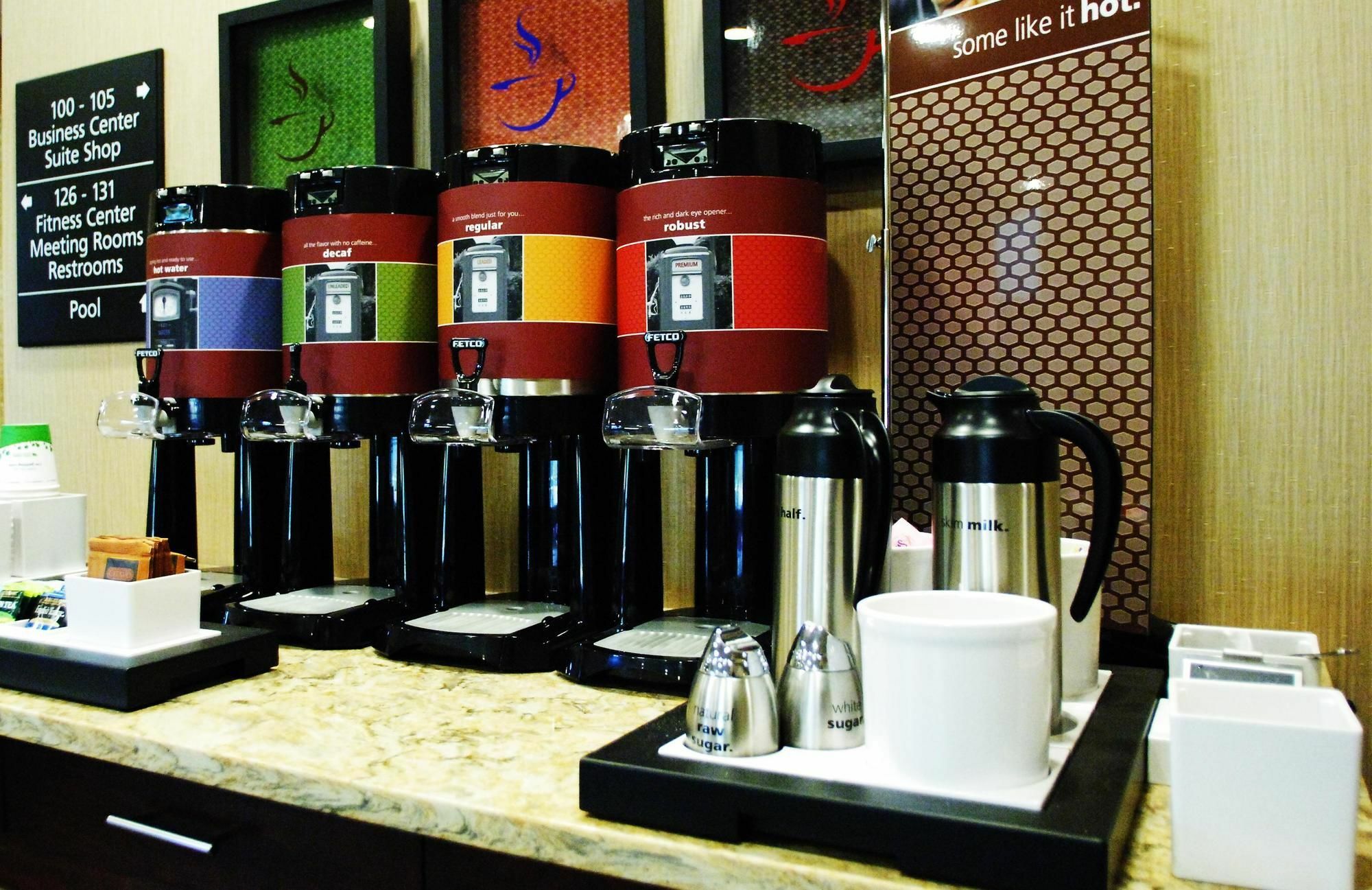 Hampton Inn&Suites Philadelphia/Bensalem Extérieur photo
